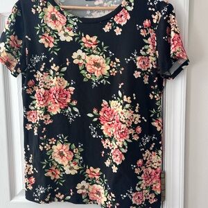 Floral short sleeve blouse